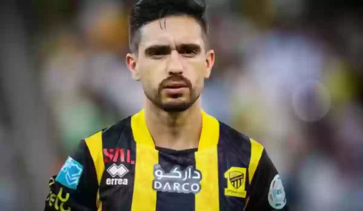 كورنادو يرد التحية إلى جماهير الاتحاد السعودي قبل الرحيل