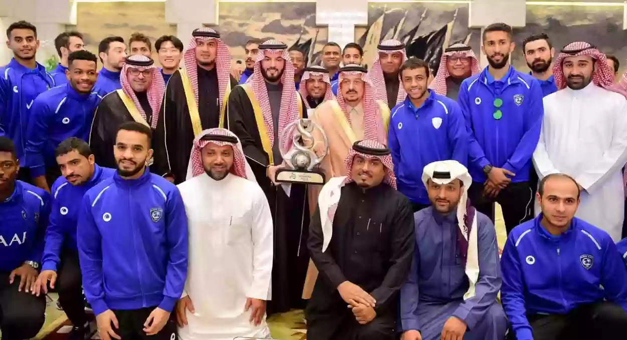 إدارة الهلال تفكر في الاستغناء عن هذا اللاعب