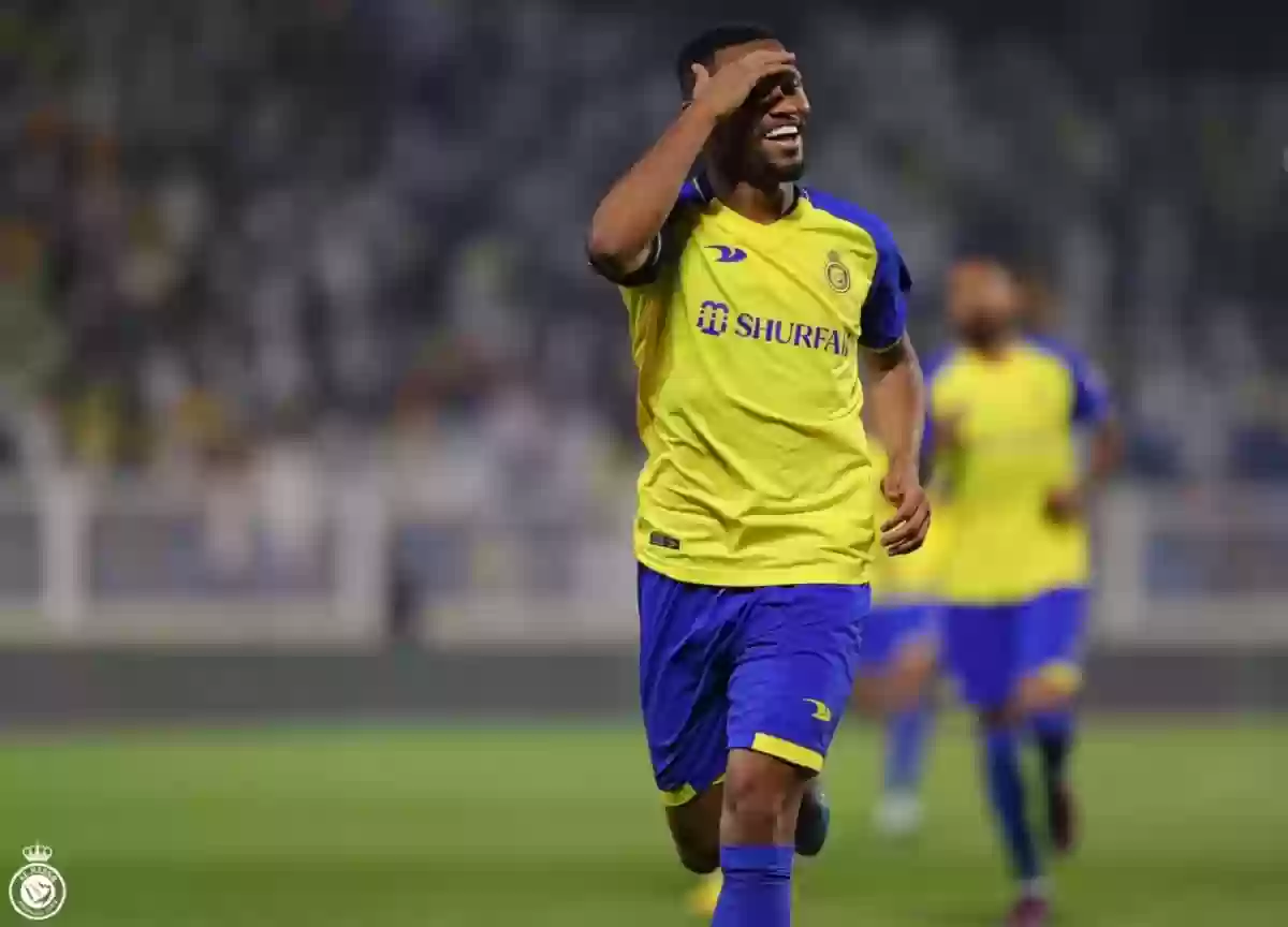 آل الشيخ ينتقد نجم النصر السعودي